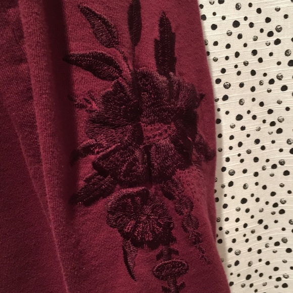 Johnny Was xs floral embroidered hoodie - Picture 3 of 5